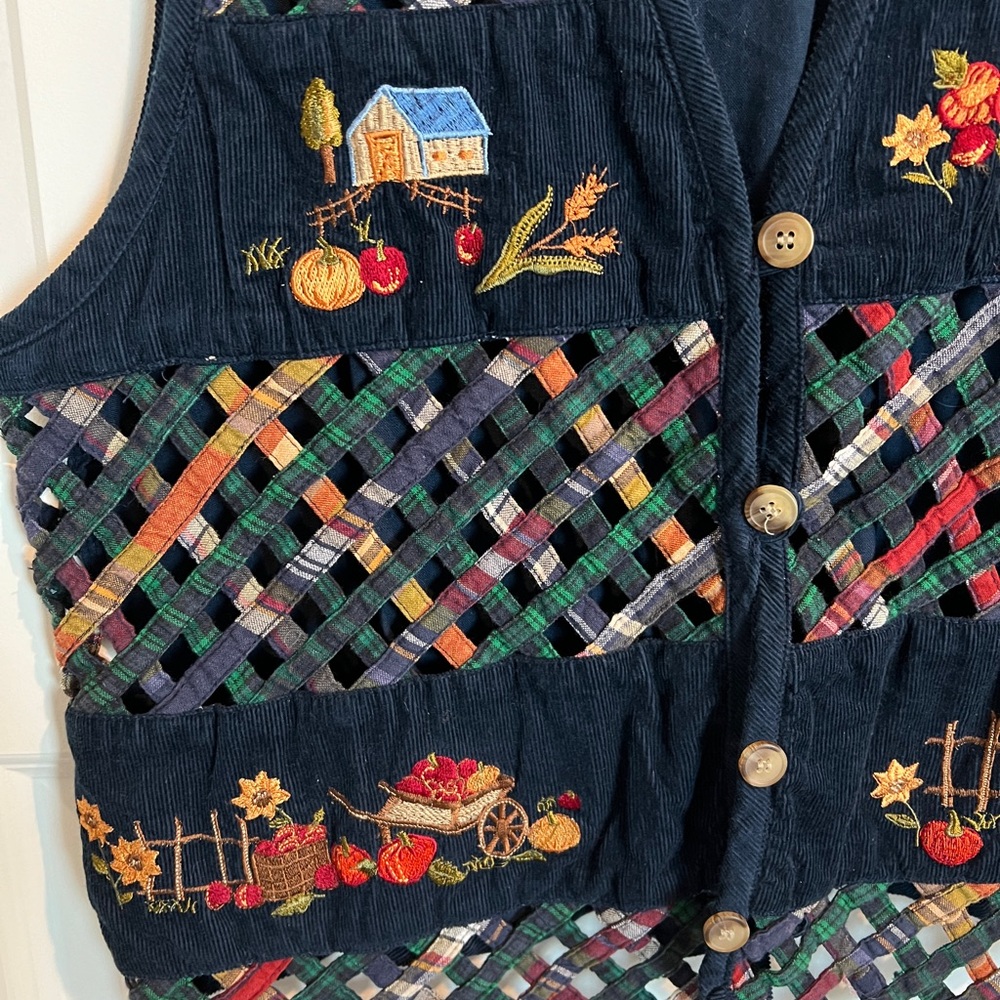 Vintage Fall Embroidered Patchwork Vest - image 3
